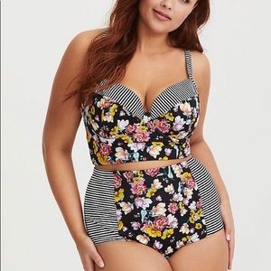 torrid Swim - BIKINI TOP AND BOTTOM SET-TORRID SIZE 3 torrid Swim - BIKINI TOP AND BOTTOM SET-TORRID SIZE 3